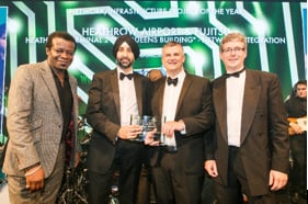 Heathrow's Director of IT Programme Delivery, Bally Grewal collects the award with Fujitsu Senior Project Manager Alasdair Penman (centre)