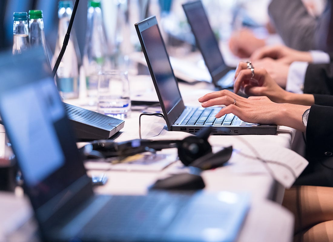 Computer System Digital Bcss Laptops Conversation with a Senior Analyst | BCS